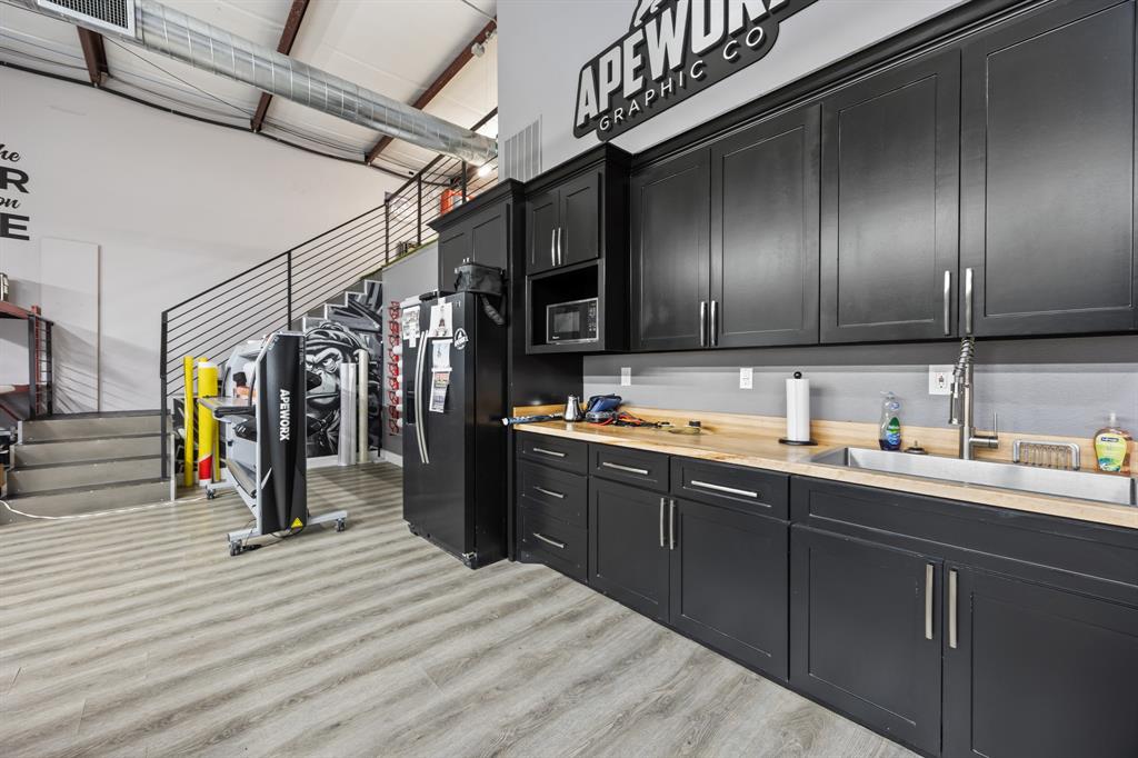 Rowlett Bus Park 02 - Commercial Sale