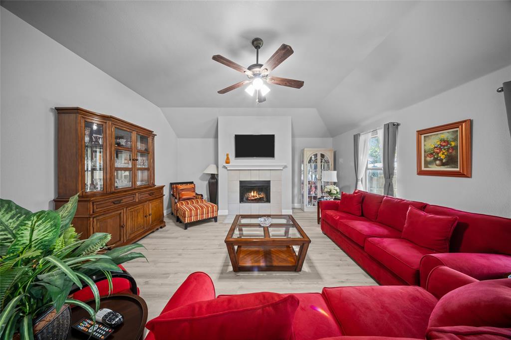 1303 Maple Terrace Drive
