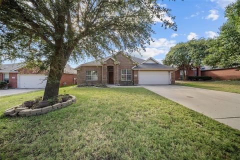 1303 Maple Terrace Drive Mansfield TX 76063