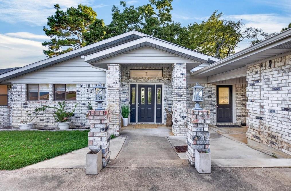 148 Vista Drive