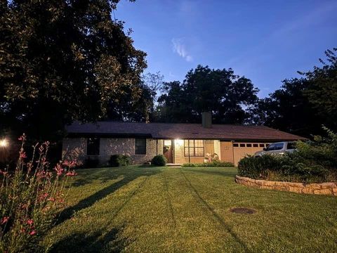 A home in Granbury