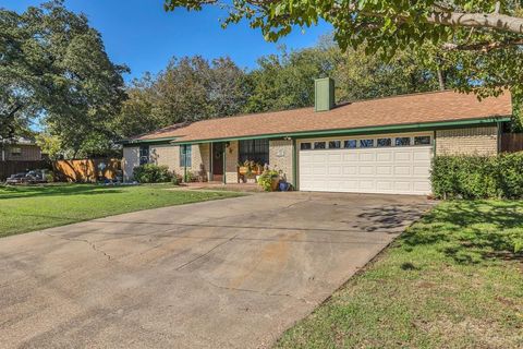 A home in Granbury