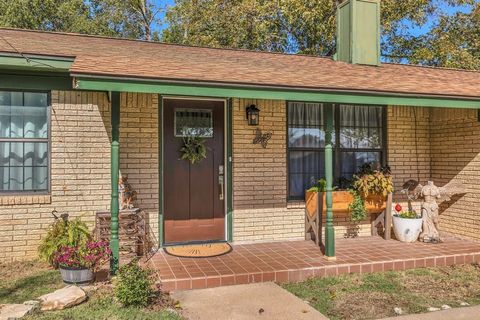 A home in Granbury