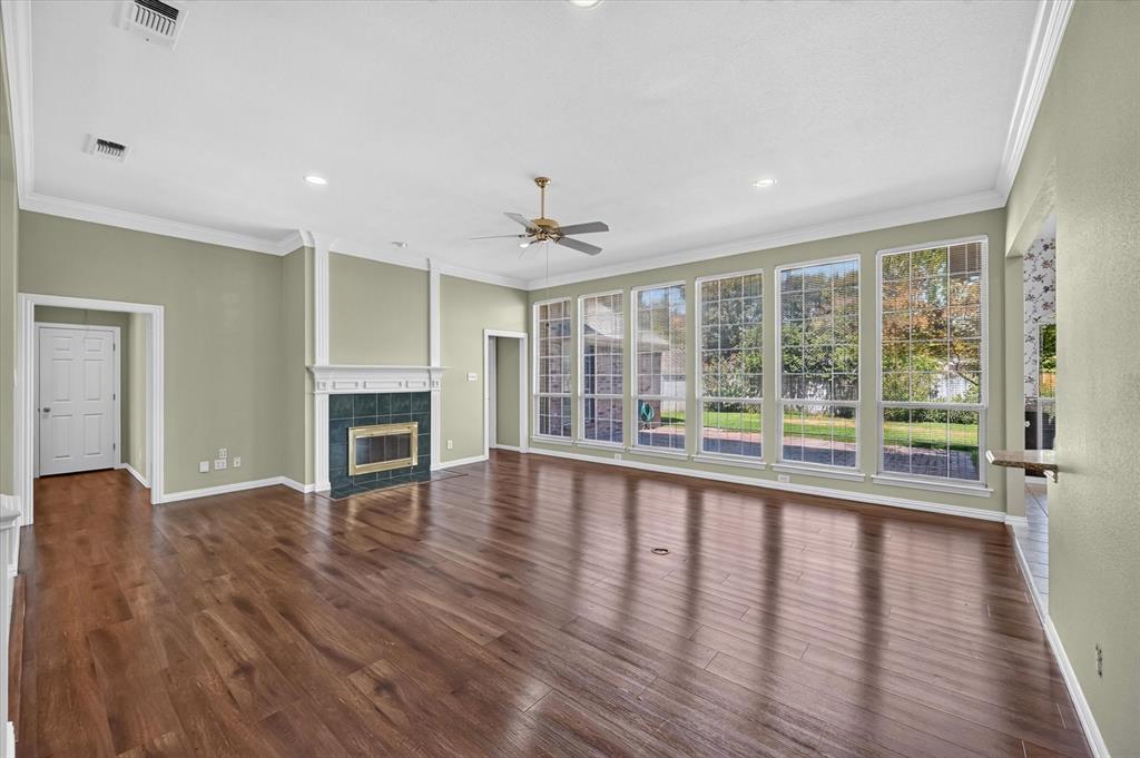 1501 New Haven Drive