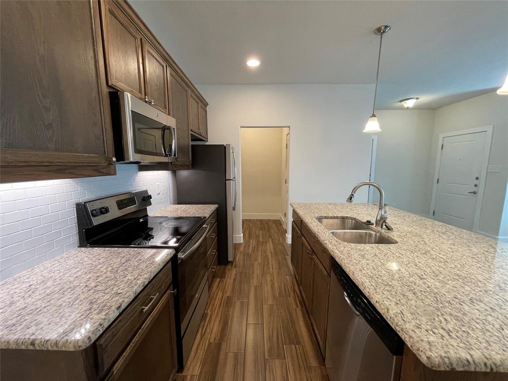 Broadmoor Add - Residential Lease