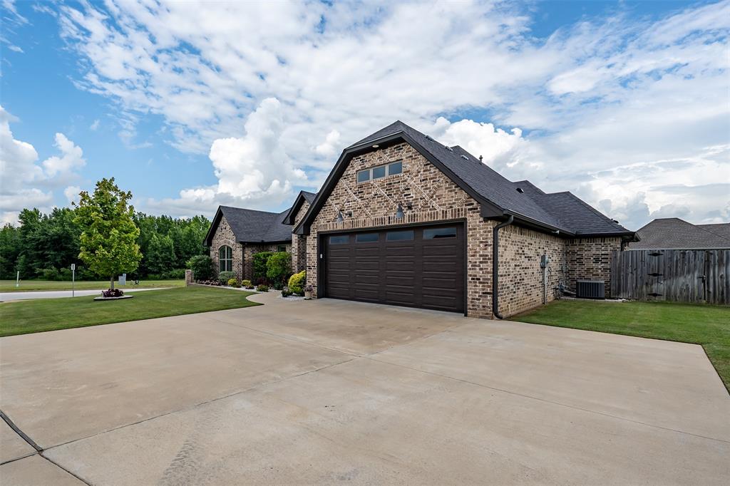 7306 Tule Creek Lane