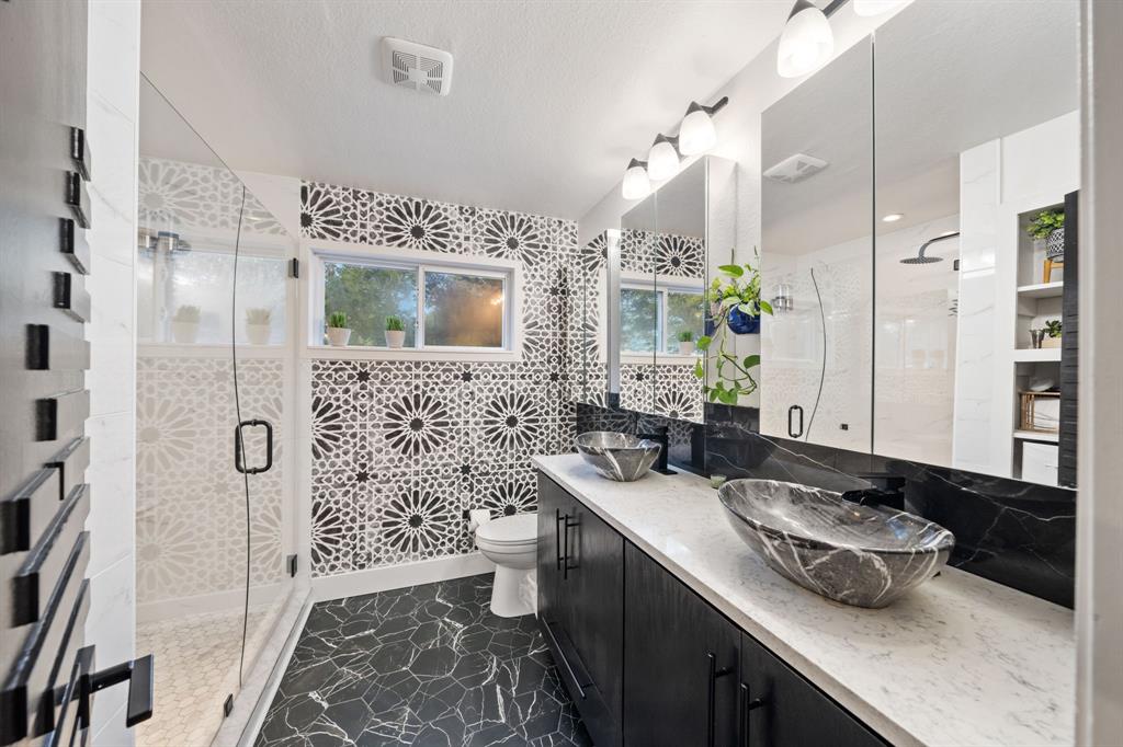 White Rock West Condo - Residential