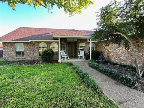 A home in Comanche