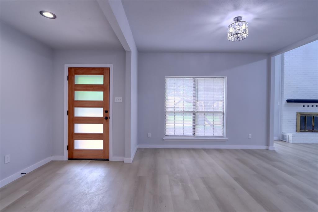 1513 Raintree Court
