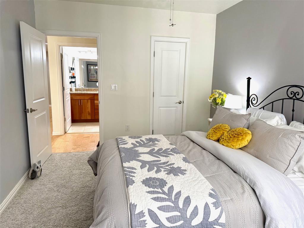 Metropolitan-1200 Main Street - Residential Lease