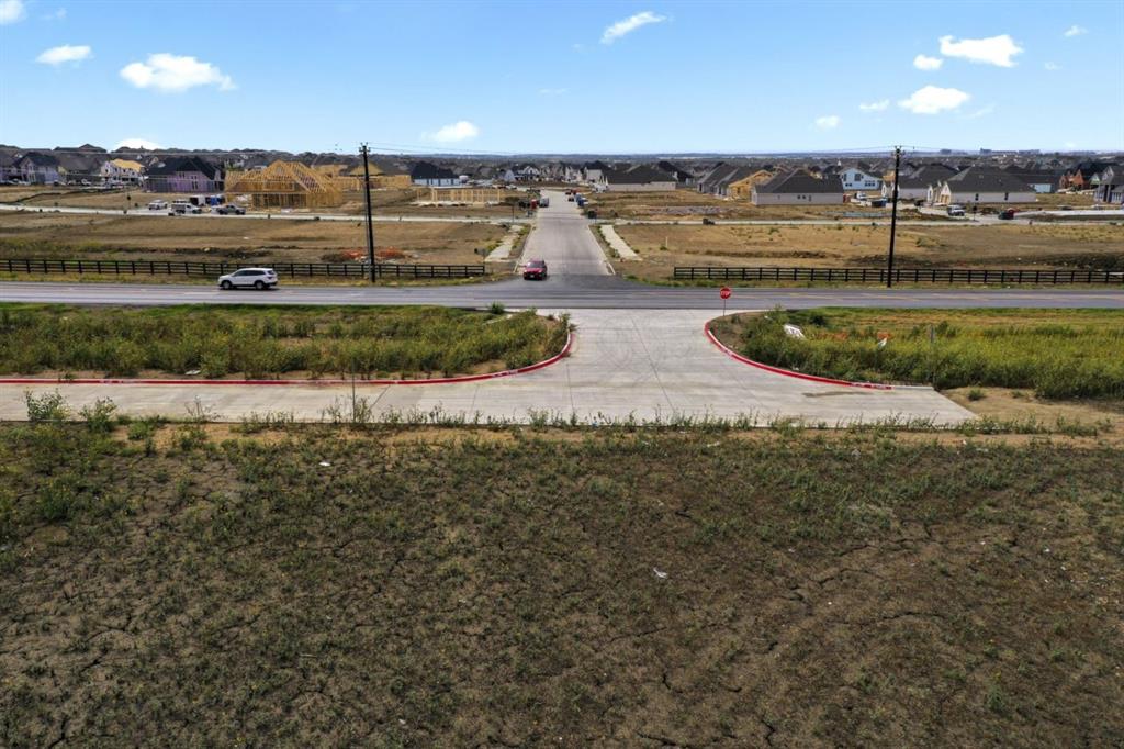 THE HILLS OF NORTHLAKE WEST - Commercial Sale