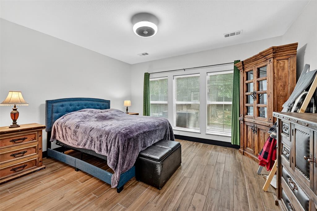 WESTERN HILLS - Residential