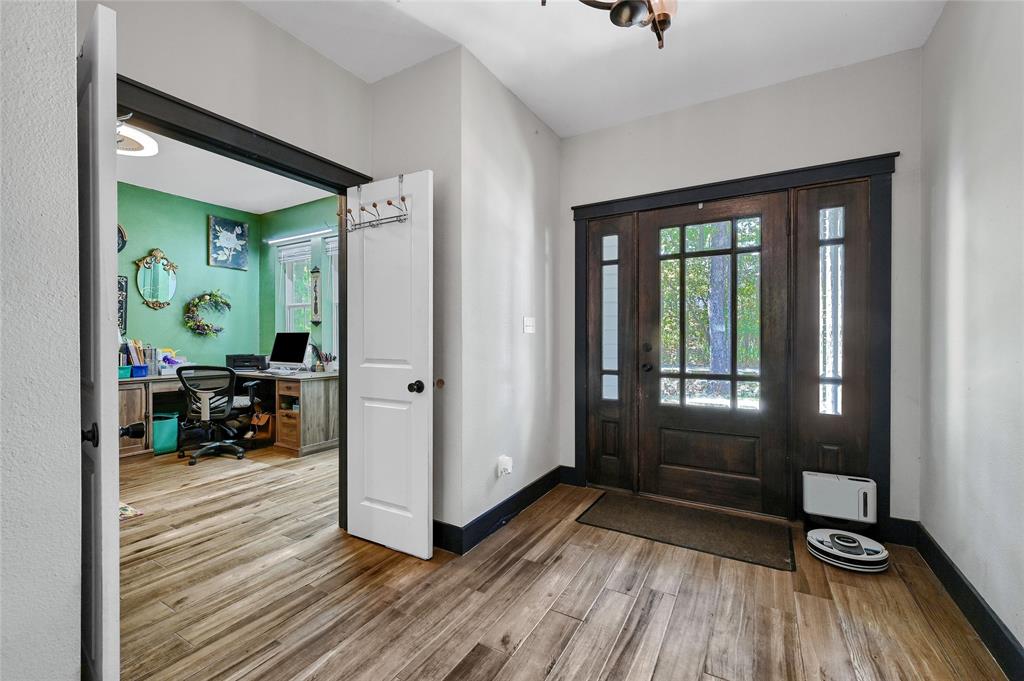 WESTERN HILLS - Residential