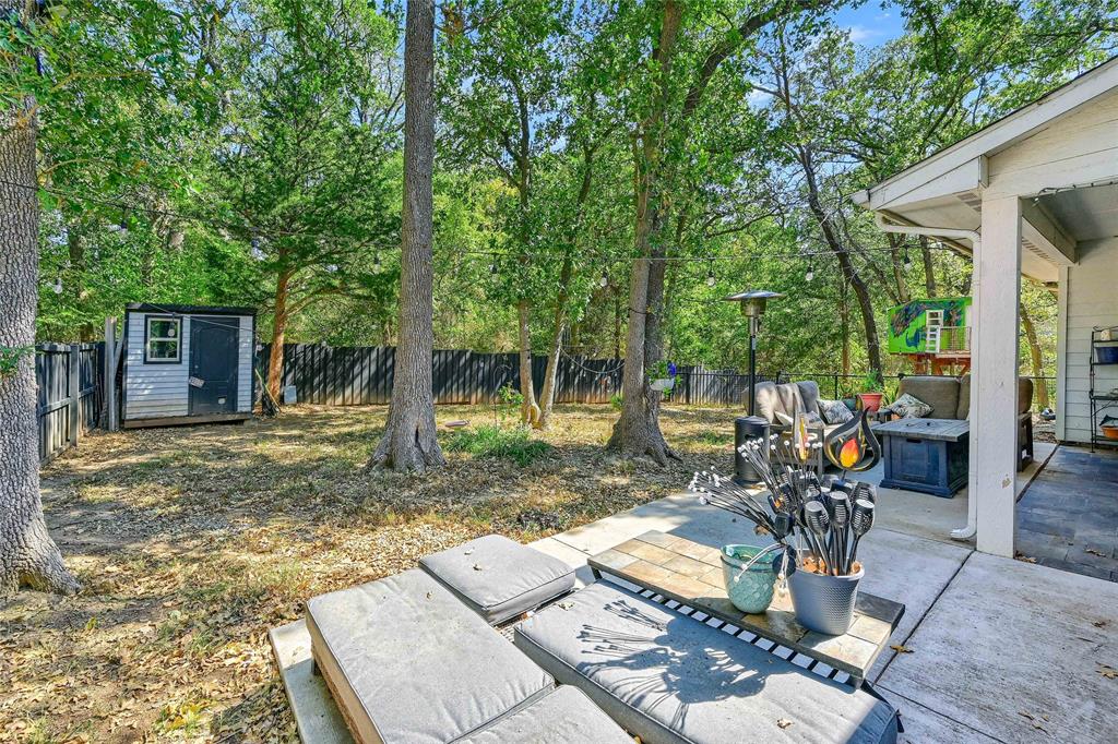 WESTERN HILLS - Residential