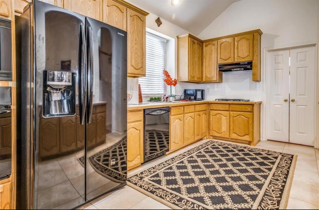 Lake Parks West - Residential Lease