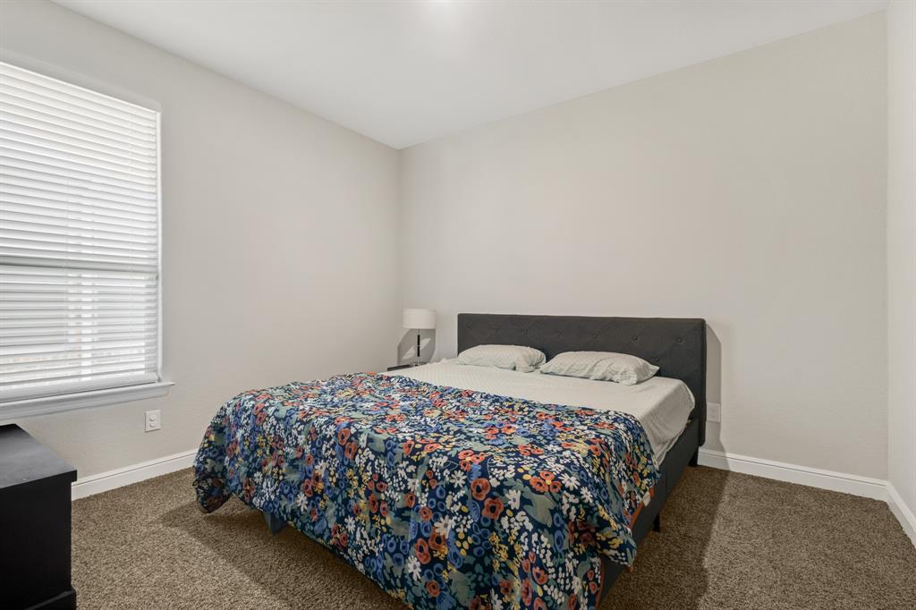 TRAILS OF ELIZABETH CREEK - Residential Lease