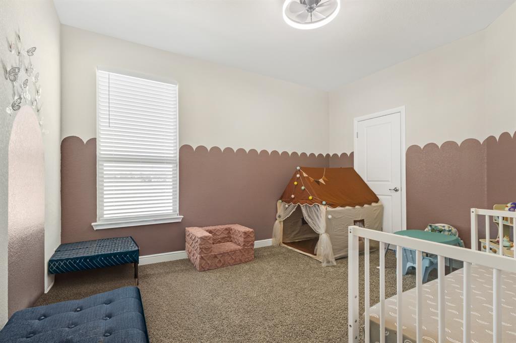 TRAILS OF ELIZABETH CREEK - Residential Lease