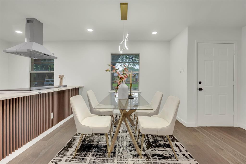 2722 Pinewood Drive