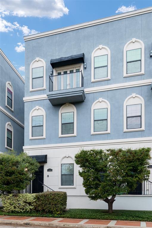 Bryan Square Twnhms - Residential Lease