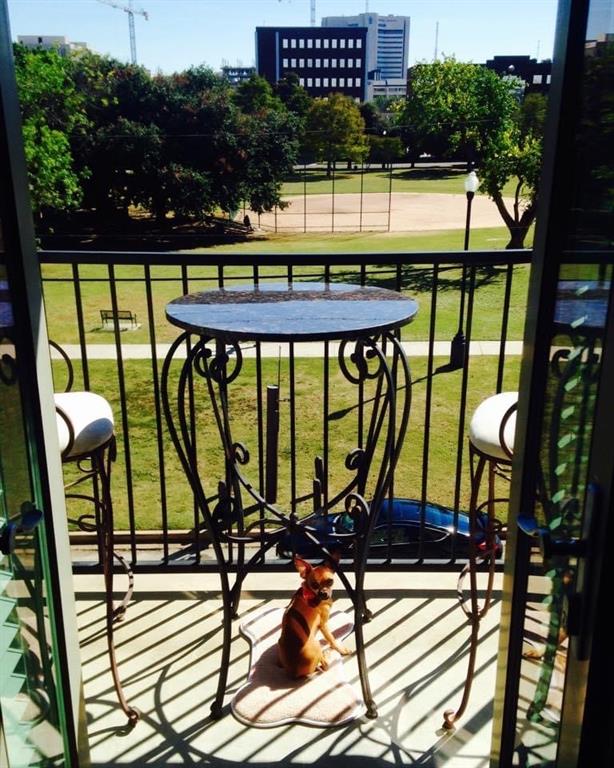 Bryan Square Twnhms - Residential Lease