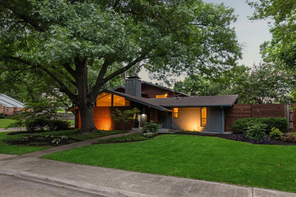 White Rock North 11 Instl - Residential
