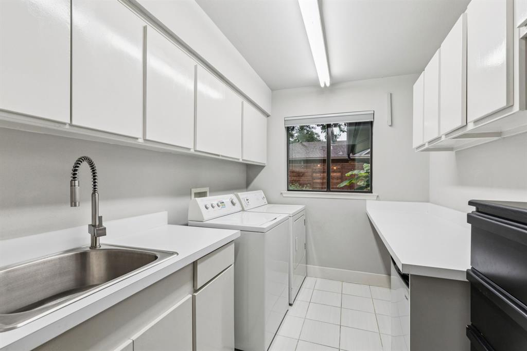 White Rock North 11 Instl - Residential