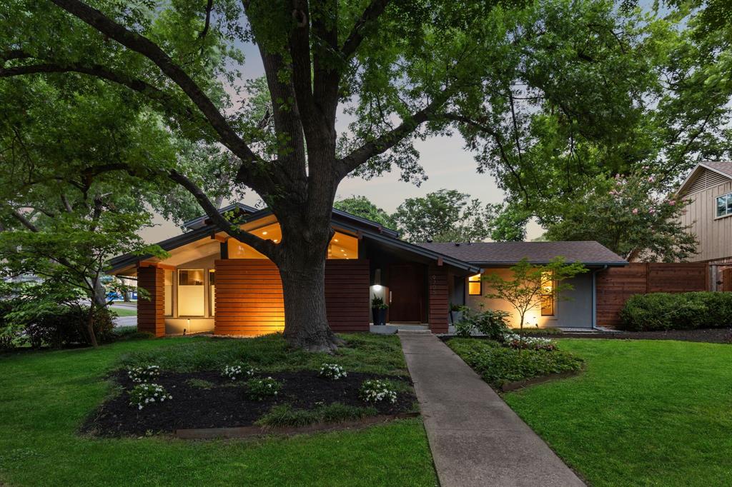 White Rock North 11 Instl - Residential
