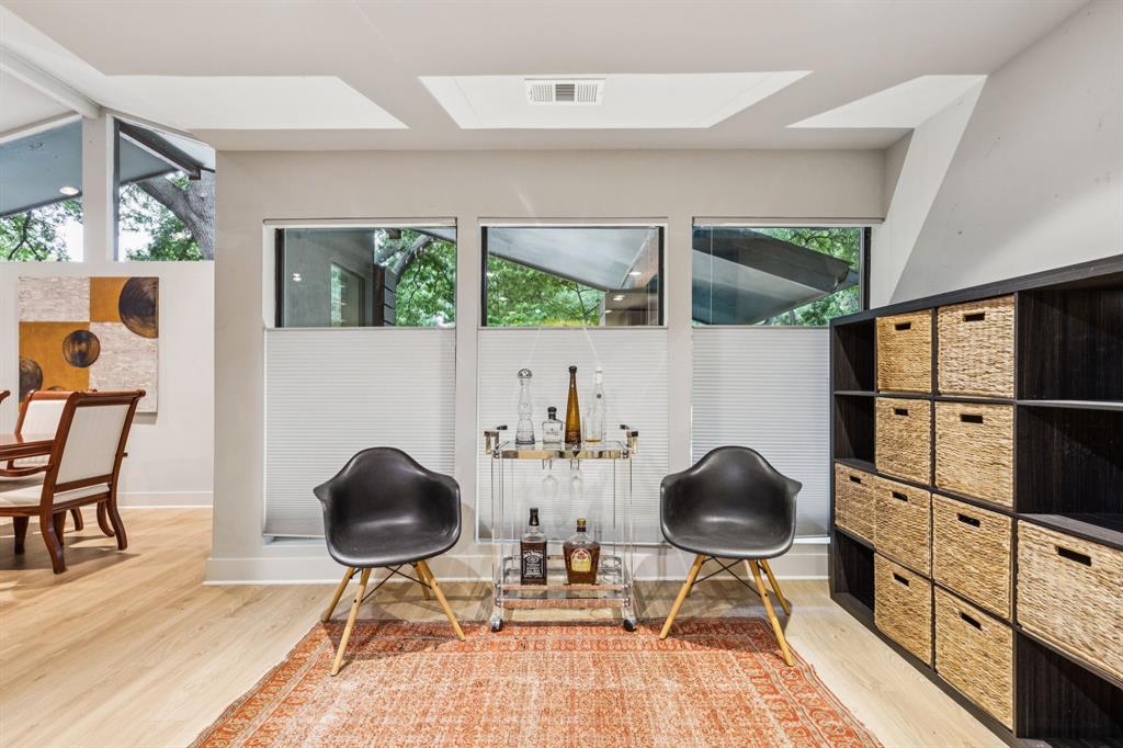 White Rock North 11 Instl - Residential