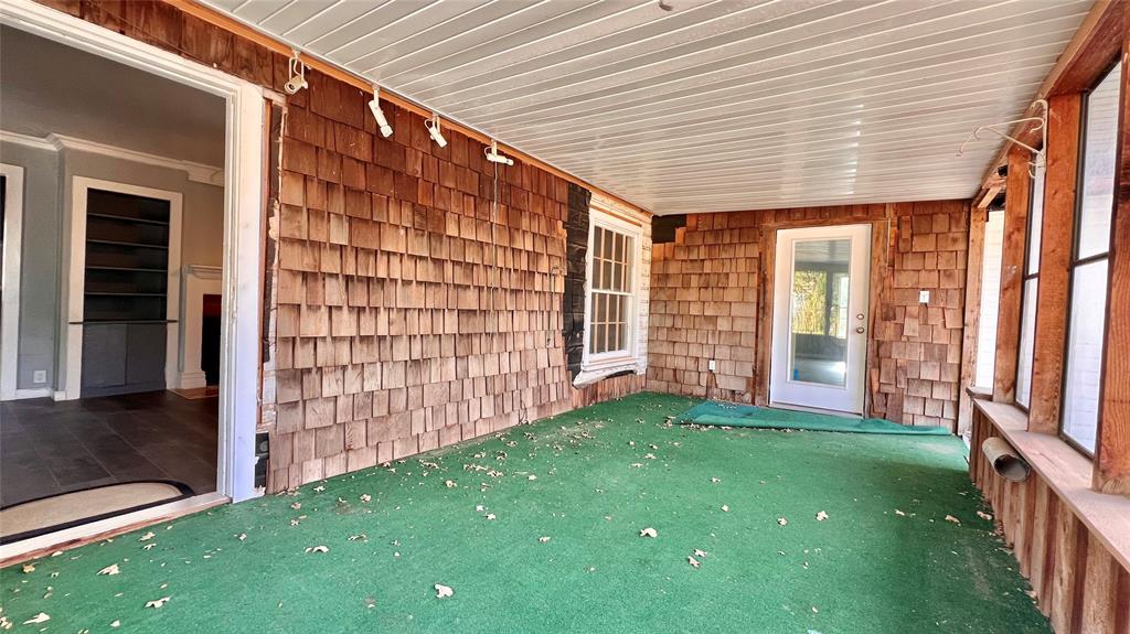 Popes Sub - Residential