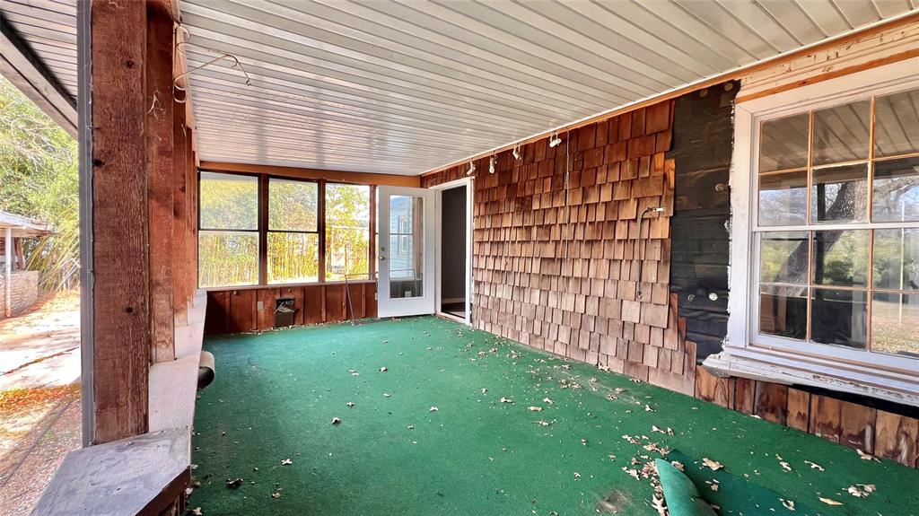 Popes Sub - Residential