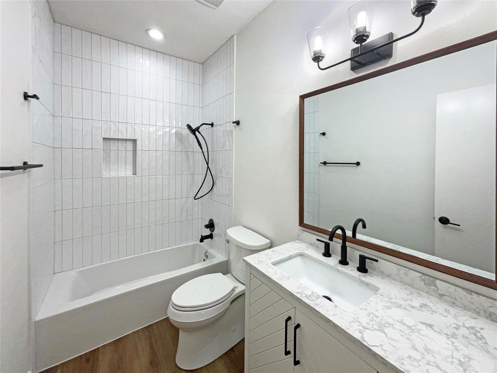 Preston Manor II - Residential