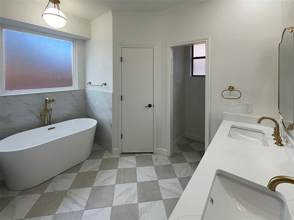 Preston Manor II - Residential