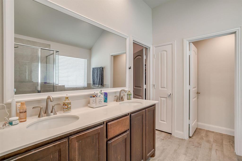 Live Oak Crk - Residential