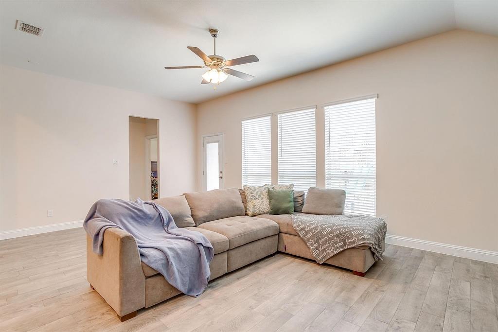 Live Oak Crk - Residential