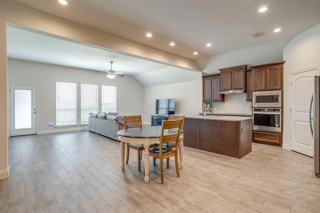 Live Oak Crk - Residential