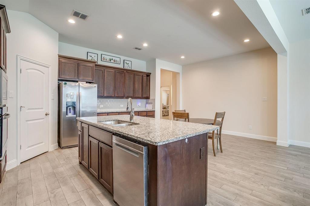 Live Oak Crk - Residential