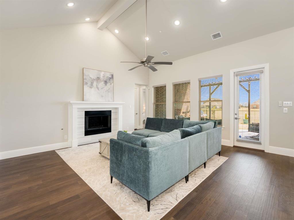 Lakeview Downs - Residential