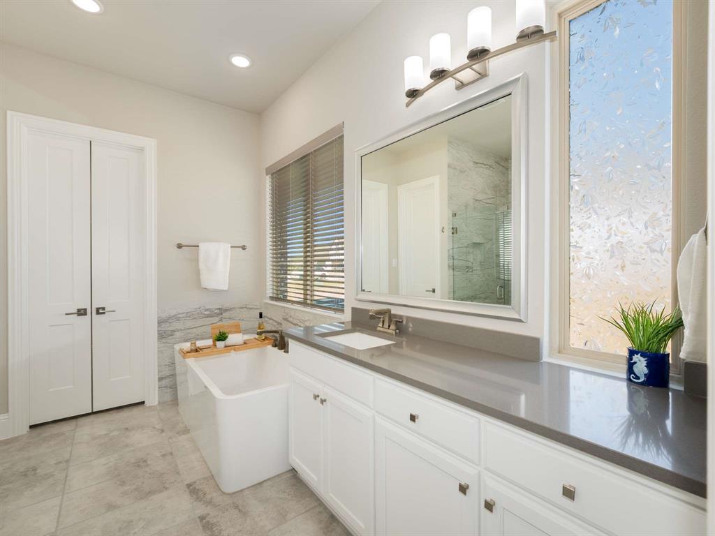 Lakeview Downs - Residential