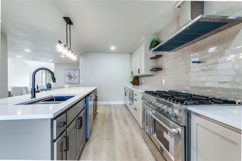 Tiny photo for 7212 Canongate Drive, Dallas, TX 75248 (MLS # 21195816)