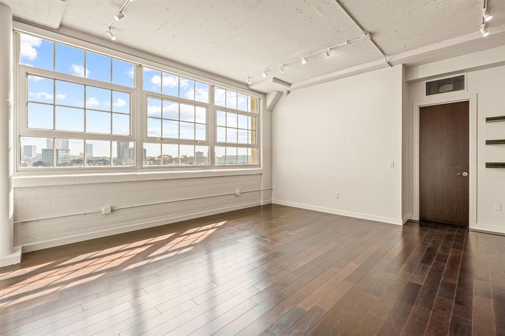 One Montgomery Plaza Residence Condo - Residential