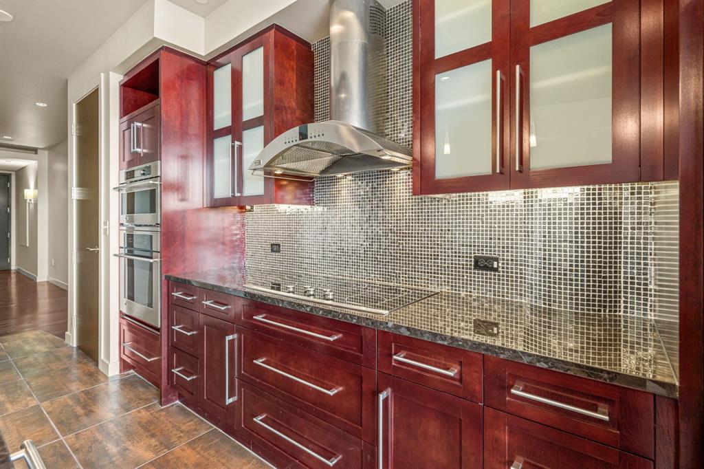 One Montgomery Plaza Residence Condo - Residential