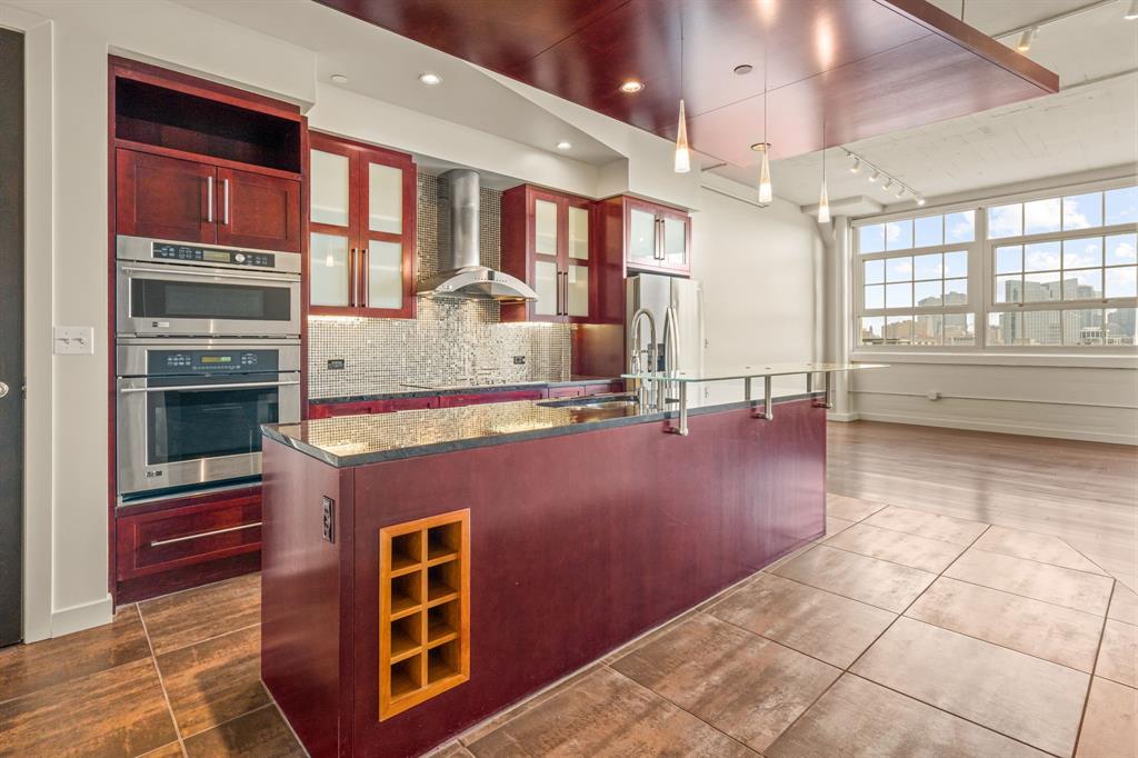 One Montgomery Plaza Residence Condo - Residential