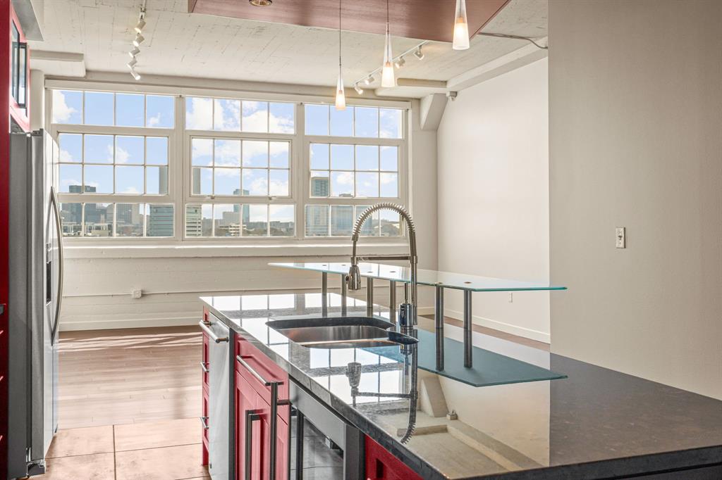 One Montgomery Plaza Residence Condo - Residential