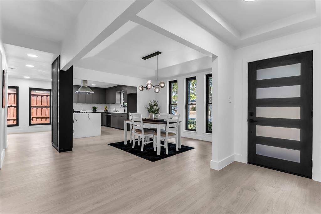 16801 Thomas Chapel Drive