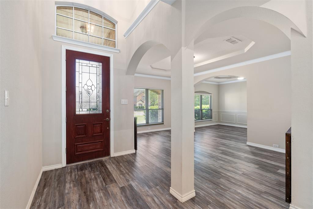 1617 Bassett Hound Drive
