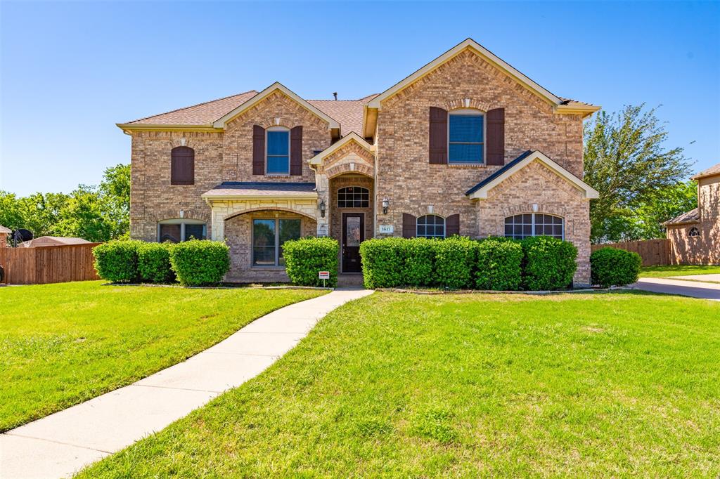 1617 Bassett Hound Drive