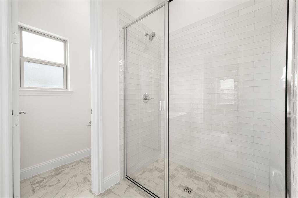 Sheppard's Place - Residential