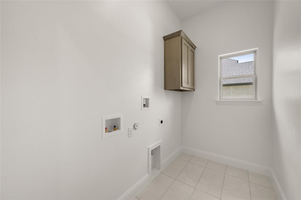 Sheppard's Place - Residential