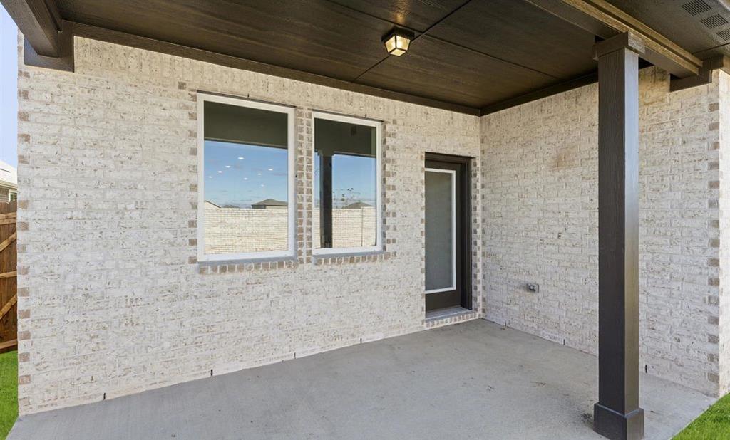 Photo of 14217 Gallatin Street, Pilot Point, TX 76258 (MLS # 21375246)
