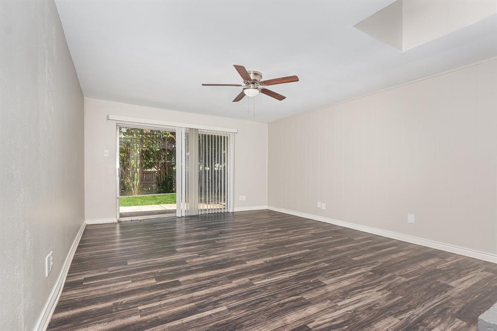 3112 Falkland Road